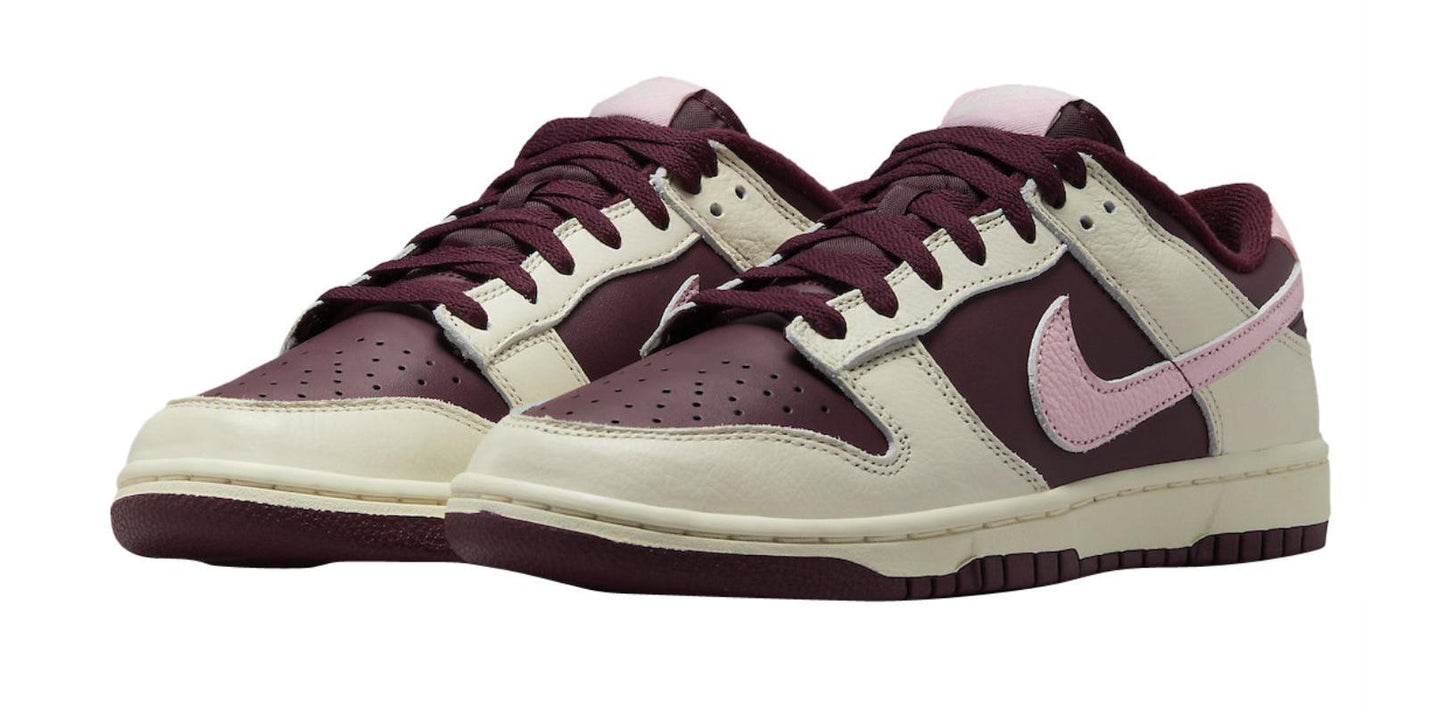 Nike Dunk Low “Vday”