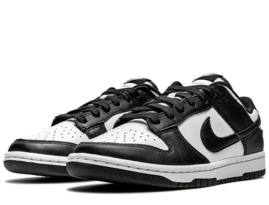 Nike Dunk “Panda”